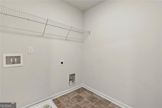 416 Rodeo Drive, Auburn, GA 30011