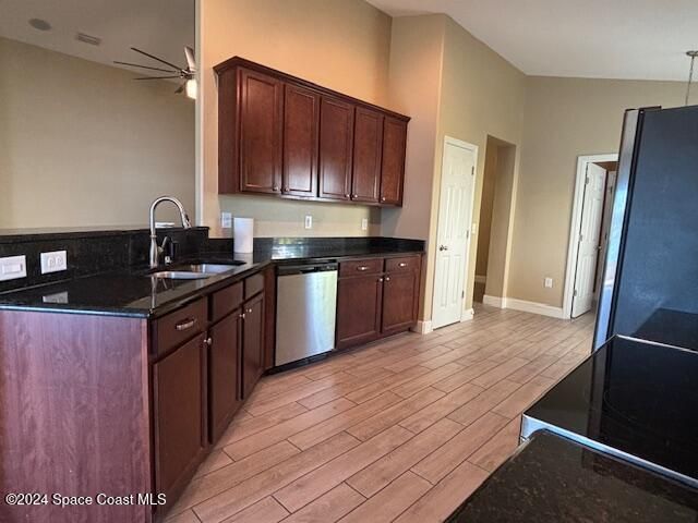 2179 Snapdragon Drive NW, Palm Bay, FL 32907