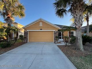 2179 Snapdragon Drive NW, Palm Bay, FL 32907
