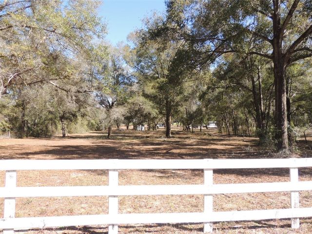 4551 SE 138TH TERRACE, Morriston, FL 32668