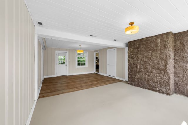 421 8th Ave, S, Lewisburg, TN 37091