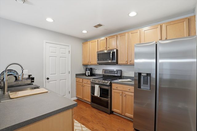 9114 Maple Grove Drive, Summerville, SC 29485