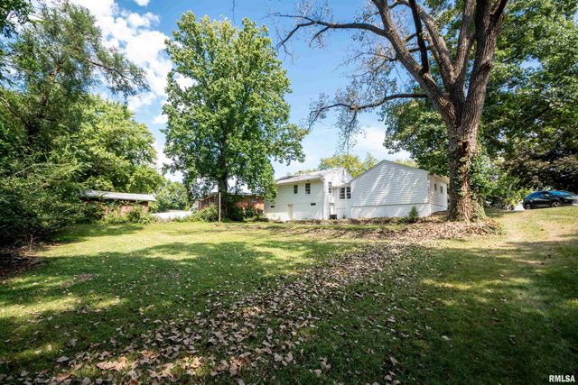 120 Mount Aire Drive, East Peoria, IL 61611