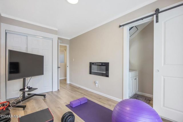 593 Benson Way, Thousand Oaks, CA 91360