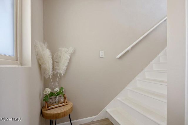 593 Benson Way, Thousand Oaks, CA 91360