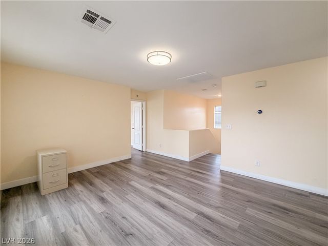 6204 Alpine Tree Avenue, Las Vegas, NV 89139