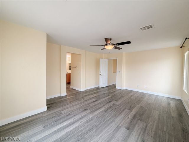 6204 Alpine Tree Avenue, Las Vegas, NV 89139