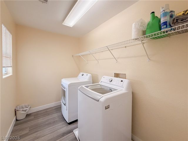 6204 Alpine Tree Avenue, Las Vegas, NV 89139