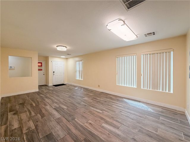 6204 Alpine Tree Avenue, Las Vegas, NV 89139