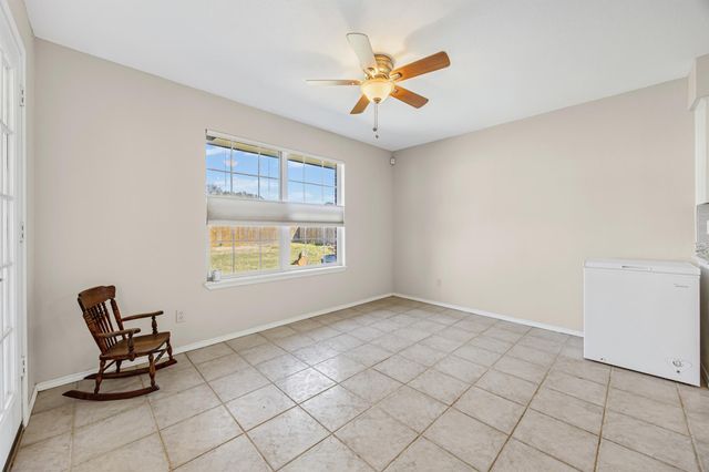 130 Cora ST, New Braunfels, TX 78130