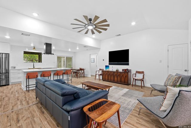 212 Shadywood, Boerne, TX 78006