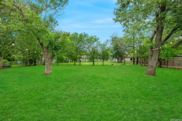 212 Shadywood, Boerne, TX 78006