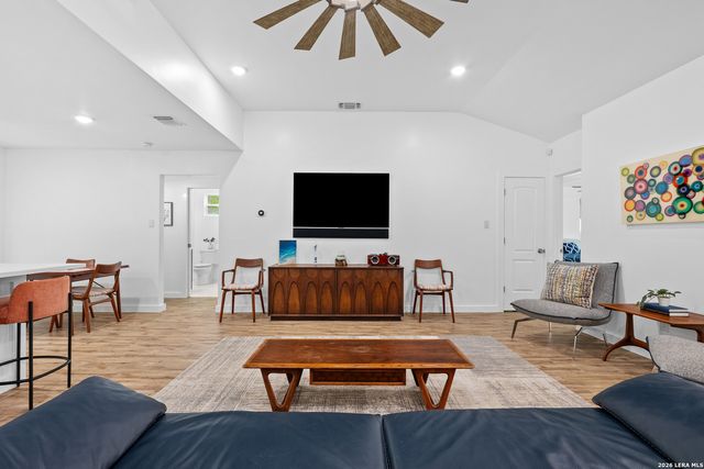 212 Shadywood, Boerne, TX 78006