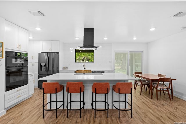 212 Shadywood, Boerne, TX 78006