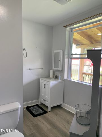 104 North 2nd Street, Watauga, TN 37694