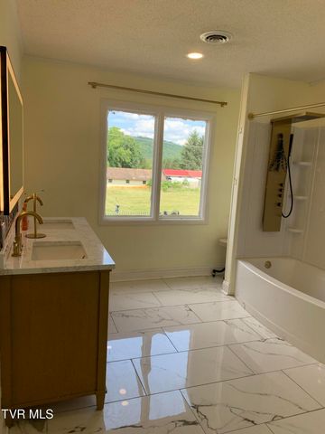104 North 2nd Street, Watauga, TN 37694
