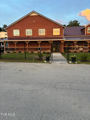 104 North 2nd Street, Watauga, TN 37694