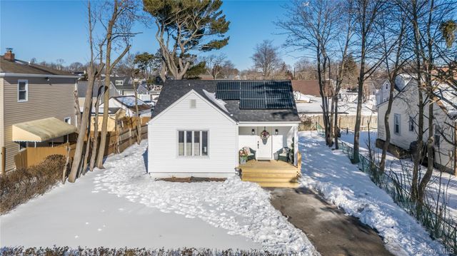 255 Elmore Street, Central Islip, NY 11722