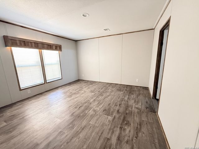 189 viridian, Pleasanton, TX 78064