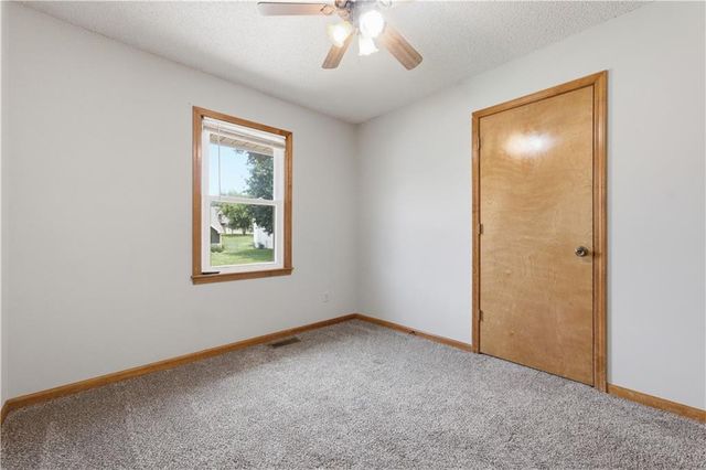 7309 Erika Court, Pleasant Valley, MO 64068