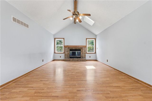 7309 Erika Court, Pleasant Valley, MO 64068