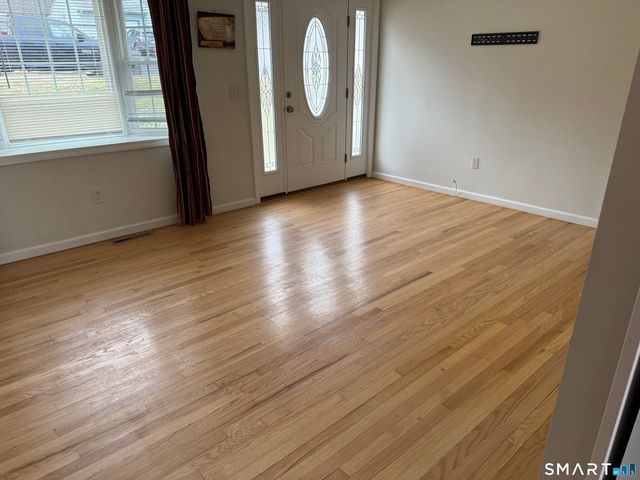 109 Red Robin Road, Naugatuck, CT 06770