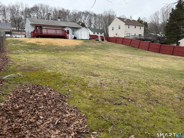 109 Red Robin Road, Naugatuck, CT 06770