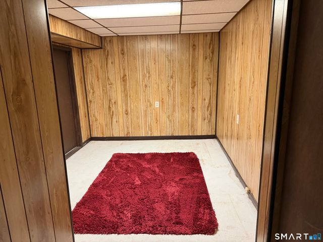 109 Red Robin Road, Naugatuck, CT 06770