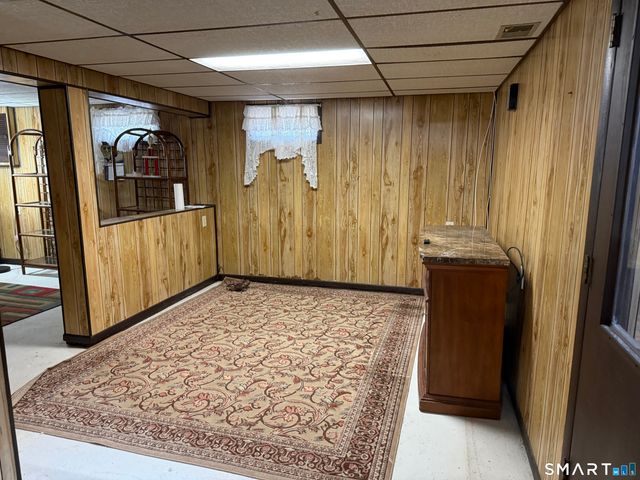 109 Red Robin Road, Naugatuck, CT 06770