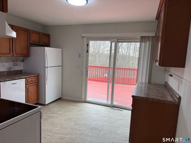 109 Red Robin Road, Naugatuck, CT 06770