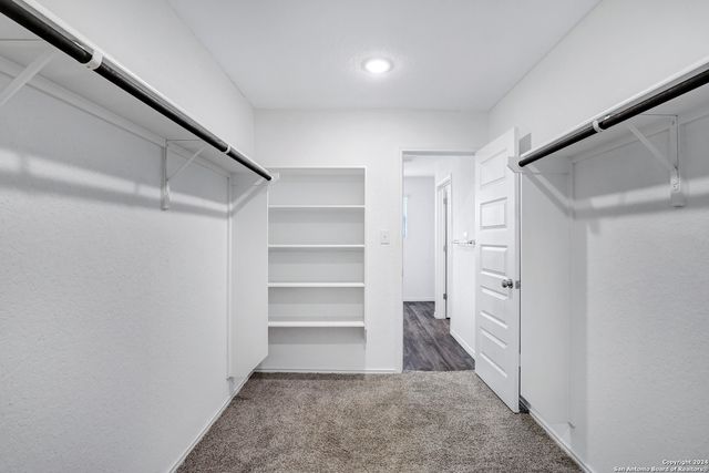 5863 Hematite Rim, San Antonio, TX 78222