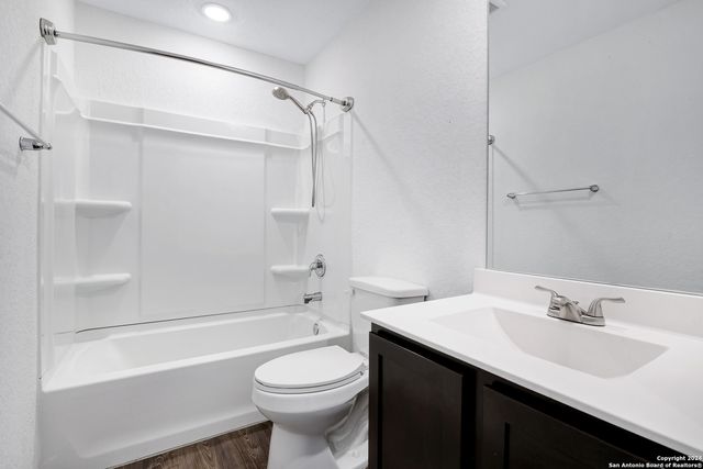 5863 Hematite Rim, San Antonio, TX 78222