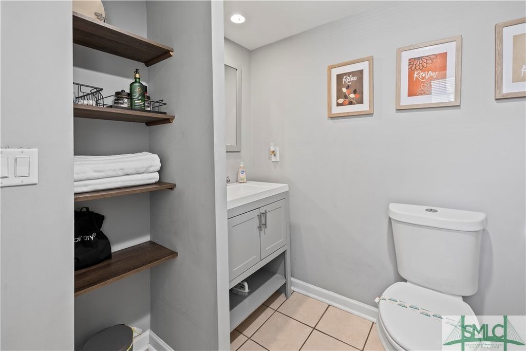 Image 13 of property listing at 1712 E 39th Street, Savannah, GA 31404