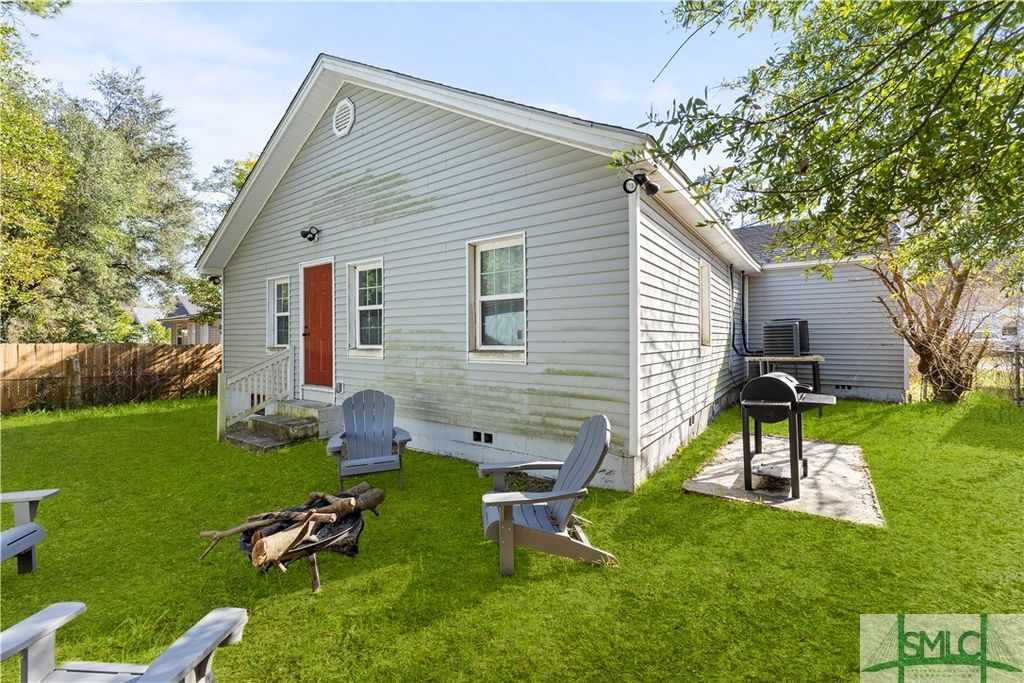 Image 37 of property listing at 1712 E 39th Street, Savannah, GA 31404