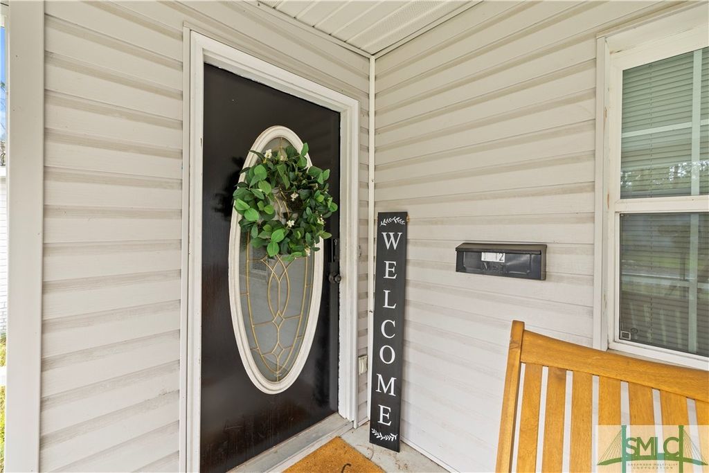 Image 6 of property listing at 1712 E 39th Street, Savannah, GA 31404