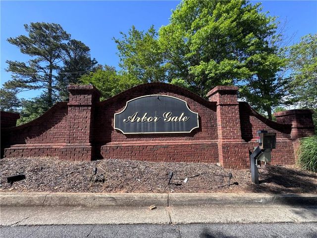 6589 Arbor Gate Drive SW 10, Mableton, GA 30126
