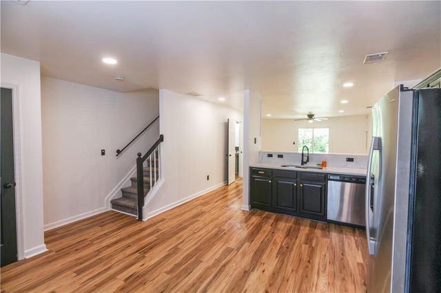 6589 Arbor Gate Drive SW 10, Mableton, GA 30126
