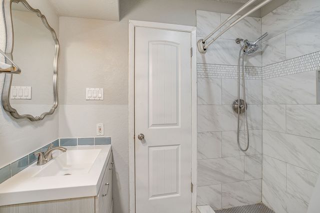 2733 Southpark Lane, Fort Worth, TX 76133