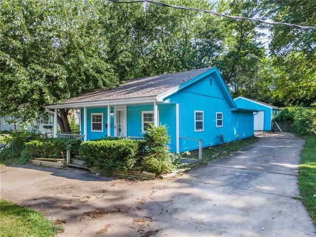 9421 E 67th Terrace, Raytown, MO 64133