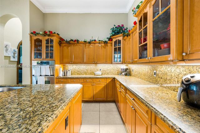 7761 SW 122nd Ave, Miami, FL 33183