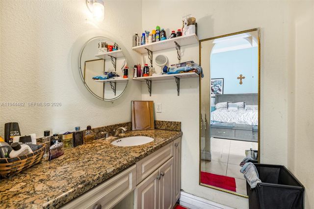 7761 SW 122nd Ave, Miami, FL 33183