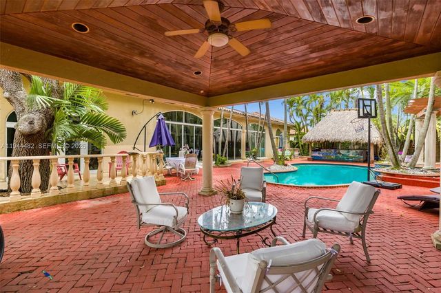 7761 SW 122nd Ave, Miami, FL 33183