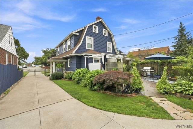 64 Mapleview Road, Cheektowaga, NY 14225