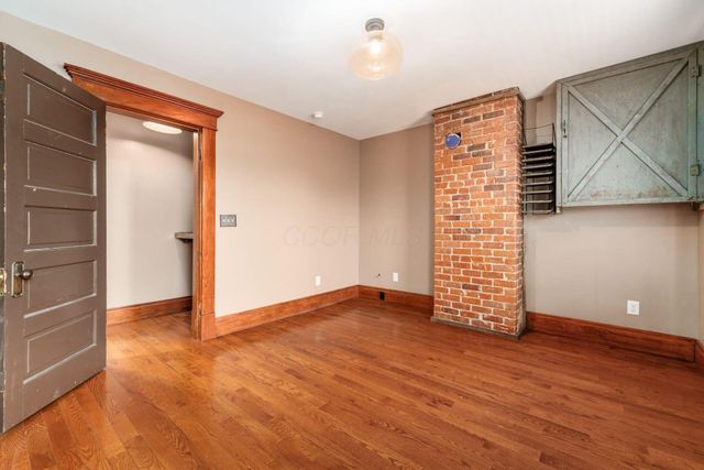 333 E Jenkins Avenue, Columbus, OH 43207