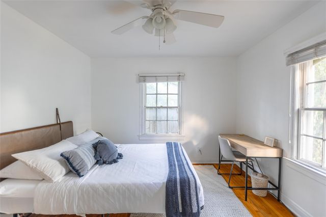 1028 E 43rd ST A, Austin, TX 78751