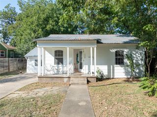 1028 E 43rd ST A, Austin, TX 78751