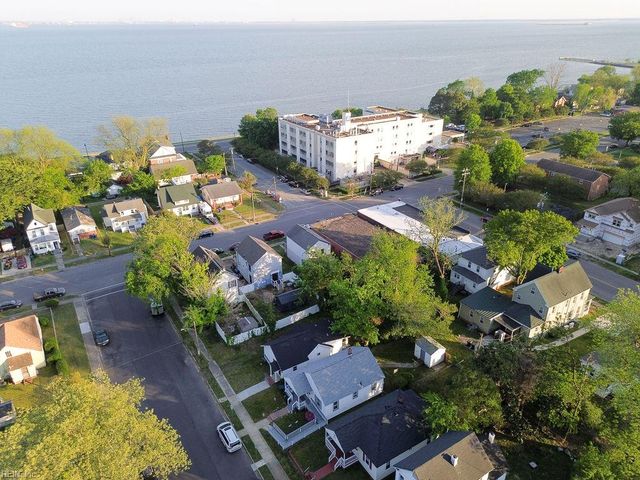 35 Sycamore AVE, Newport News, VA 23607