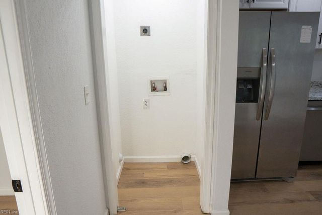 35 Sycamore AVE, Newport News, VA 23607