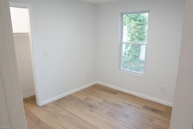 35 Sycamore AVE, Newport News, VA 23607