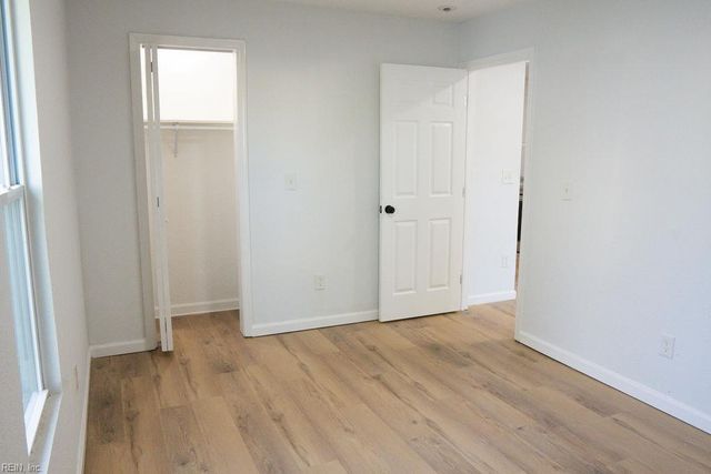 35 Sycamore AVE, Newport News, VA 23607